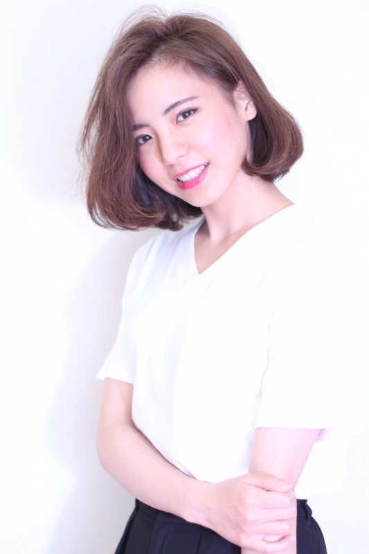 ストレートアイロンで簡単内巻き☆