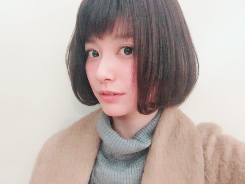 カールアイロンを使った簡単な内巻きスタイリング♪