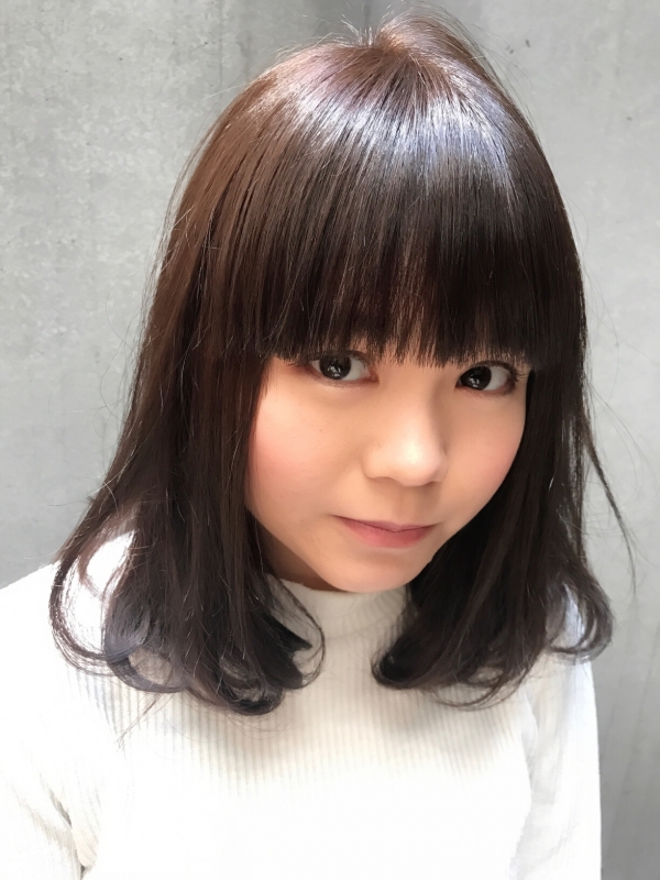 ストカールの効果でエアリー感を！