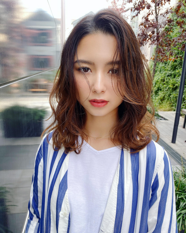 ラフなミディアムヘアー♪