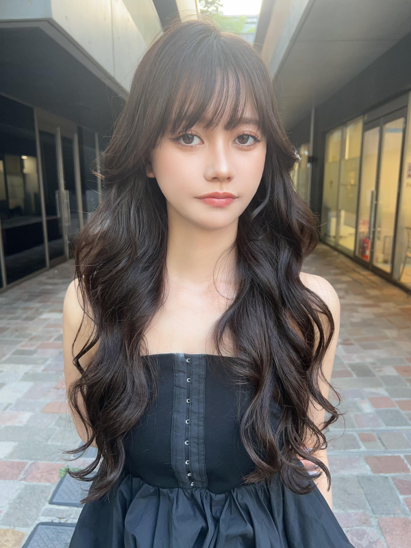 ヨシンモリ　ワンホンヘアー　レイヤーカット　ダークグレージュ　オリーブグレージュ
