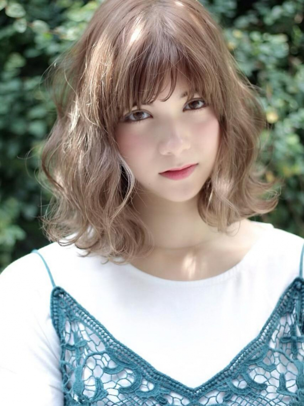 小顔秋カラー愛されショートボブヘーゼルブラウン大人可愛い 藤