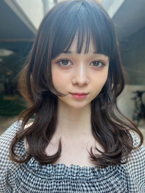 小顔秋カットふんわりレイヤー大人可愛いナチュラルブラウン