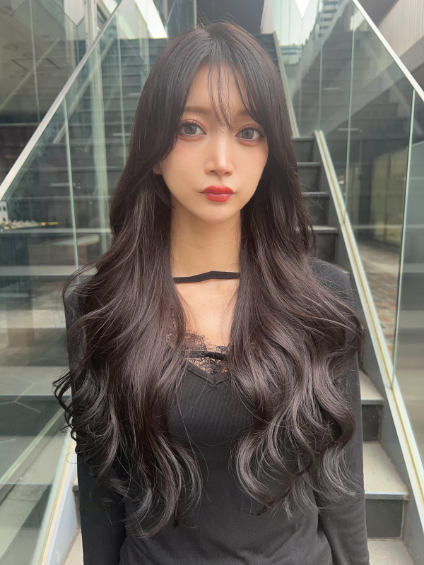 #ワンホンヘアー#ヨシンモリ#レイヤーカット#くびれヘア #ショコラブラウン