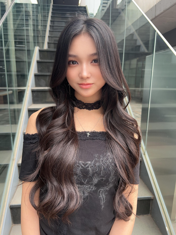 #レイヤーカット #ヨシンモリ#ワンホンヘアー#くびれヘア #ショコラブラウン