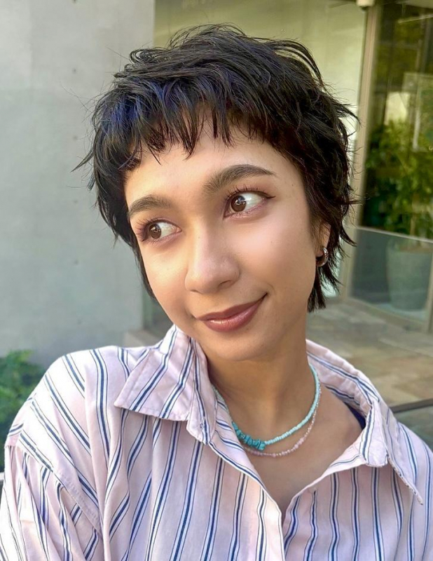 ショート大人かわいい小顔韓国へア艶感アッシュグレージュ