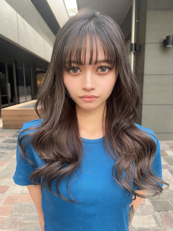 #グレージュ #くびれヘア #レイヤーカット#スモーキーアッシュ#ヨシンモリ