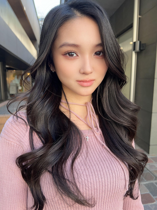 ハッシュカット　レイヤーカット　ワンホンヘアー　ヨシンモリ