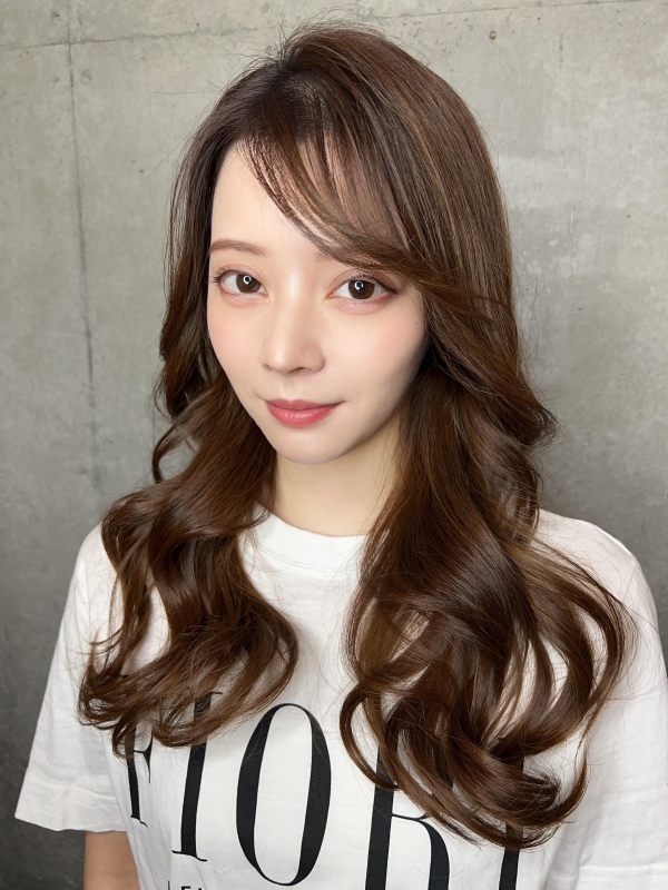 #レイヤーカット #くびれヘア #アッシュベージュ#ショコラブラウン#ヨシンモリ