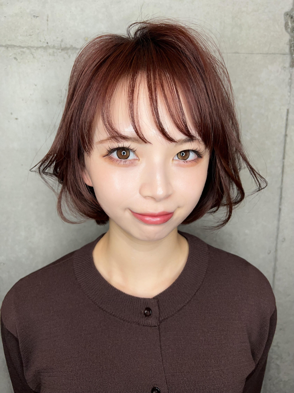 ラベンダーピンク　レイヤーボブ　