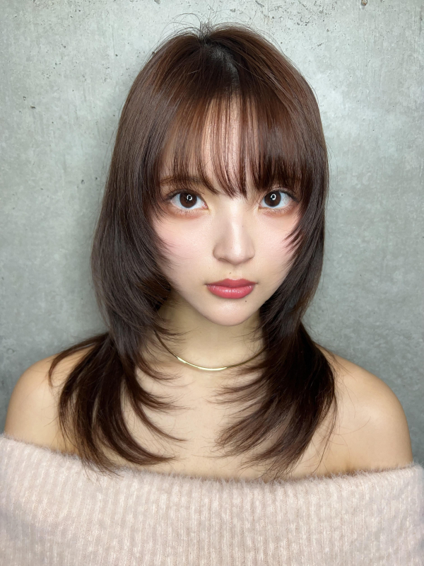 #ハッシュカット#レイヤーカット#くびれヘアー#アッシュグレージュ#ショコラブラウン 