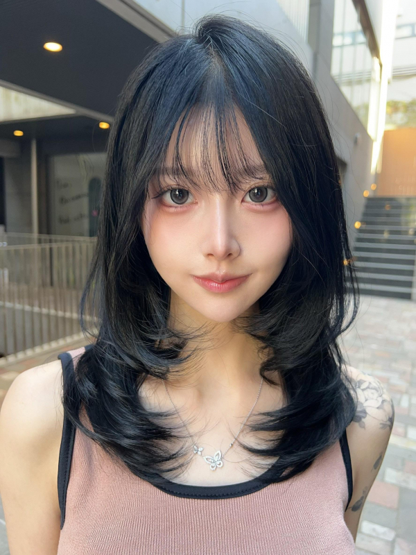 #ハッシュカット#レイヤーカット#くびれレイヤー#シースルーバング#おくれ毛 