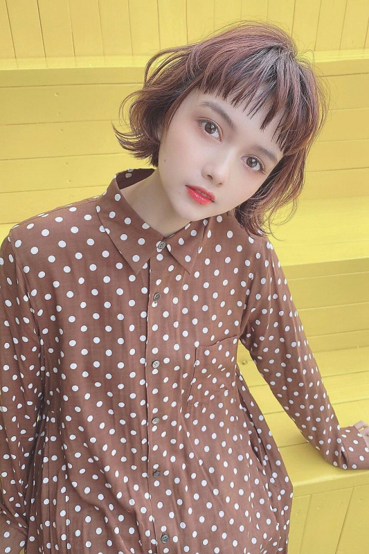 小顔夏カットふんわりレイヤー大人可愛いナチュラルブラウン
