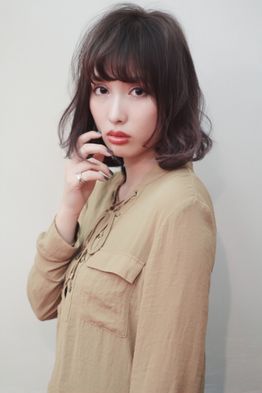 いつもアッシュ系で、、、。